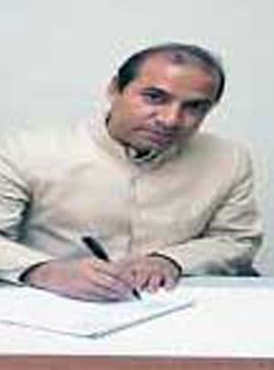 Dr. Hamudur Rahman